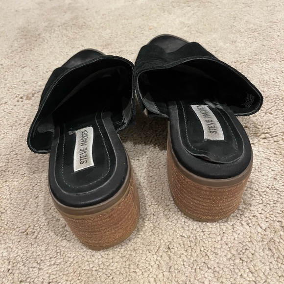 Steve Madden Black Suede Block Heel Mules - Picture 7 of 7